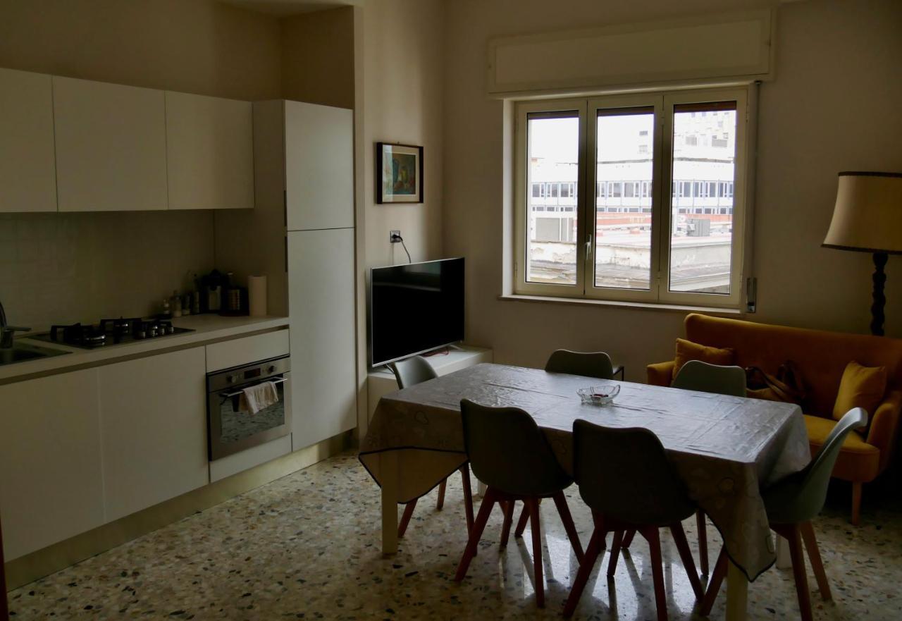 La Dimora Dell'Avvocato Appartement Napels Buitenkant foto